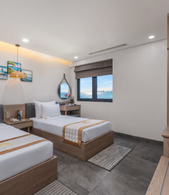 Deluxe Double/Twin Sea View
